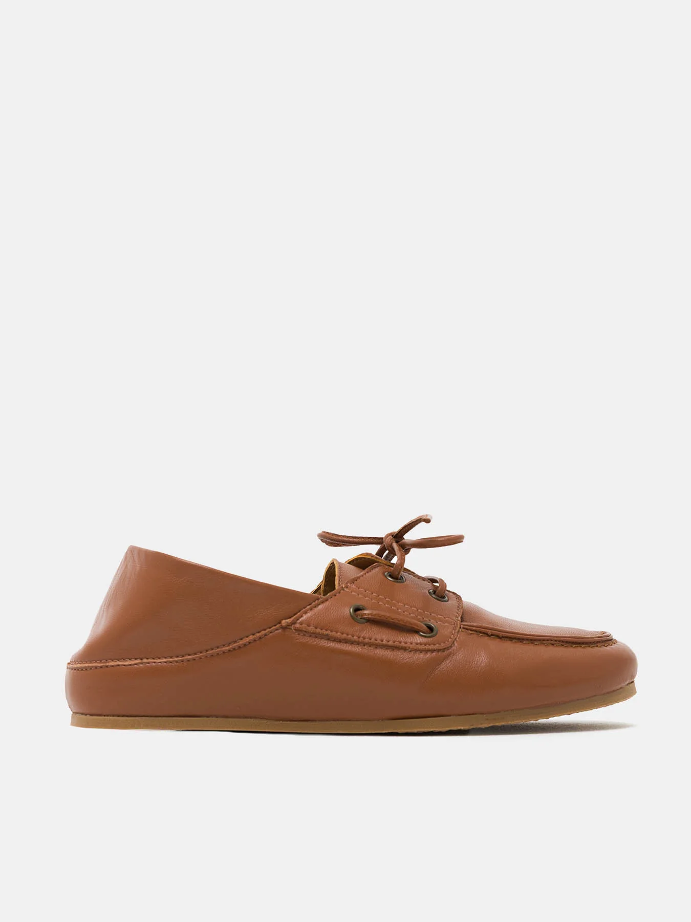 Zapato de mujer en piel con tacón bajo. Nautica - Image 2