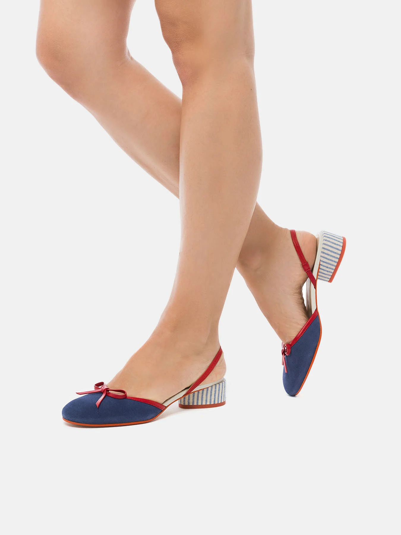 Zapato de mujer en piel con tacón bajo. Nicol - Image 4